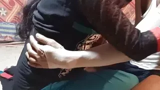 Desi Indian bhabhi sabse acchi chudai dek ke jhad jye