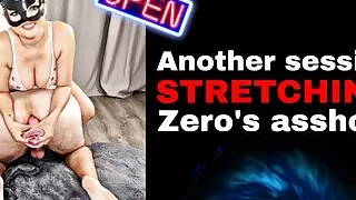 Femdom Ass Stretching Arschloch in Vorbereitung für Pegging Umschnalldildo Buttplug Miss Raven Training Zero FLR