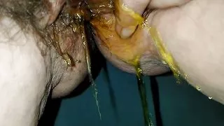 Black Countess Pee quickly in the shower It tastes best in the morning