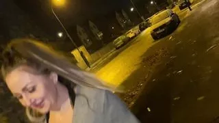 Public cum walk after heavy load on face