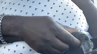 Black Cock Daddy Pissing Close Up In Car (Guy Piss Outdoor) Peeing