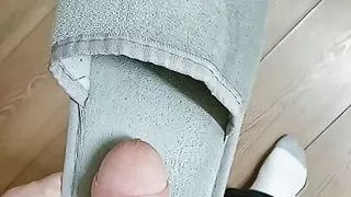 Ficken ist am besten in den Arsch, aber meine Stiefmutter lässt mich wichsen, damit ich nicht länger sperma kann