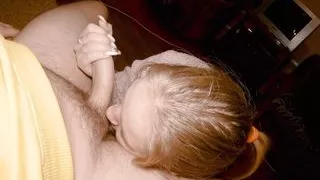 Sucked her friend's husband while she went for tea