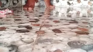 bathroom me masti hotmasterbesan sex vidio mera mata land aap ke liye hai