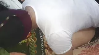 Mast moti Aunty ki gand ma lund dala jab wo so rahi thi , Hot shalwar kamiz sex
