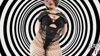 Latina Goddess Lady Temix Mesmerizes you with her Fat Ass