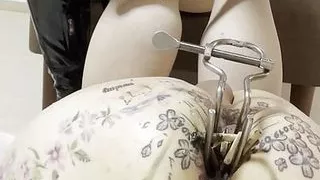 korean mistress uses her slave's butthole as an ashtray 001