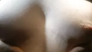 Meine fetten kleinen Titten und großen rosa Nippel