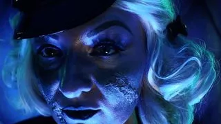 Make-up with scars in process - with liquid latex and cottonwool. (Arya Grander)