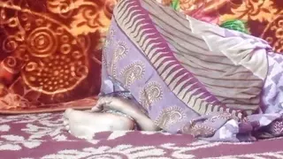 sexy brither in law woke up sexy sister in law with a leg