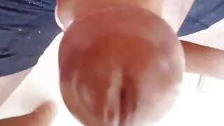 Stell dir vor, dass der Kopf in dich hineingeht, du kannst es aushalten