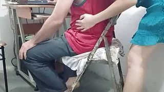 I don't let my stepbrother work to give him a sexy blowjob on his dick.