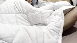 Hot masturbation under my duvet - Jasmine SweetArabic