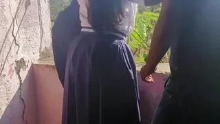 Gav se padane ahi hu hi ladaki ko sir ne ache se choda