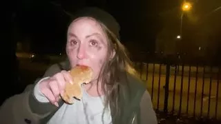 Cracky has a fishy gift for her street friend