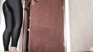 Hot wife gives blowjob to delivery man.