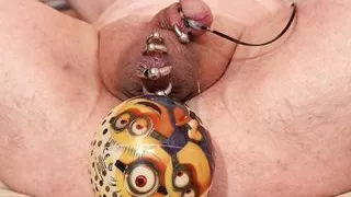 03.01.2022 Mega Estim Orgasmus mit Ball im Arsch