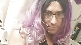 Sissy Latino Twerking and Dildo play