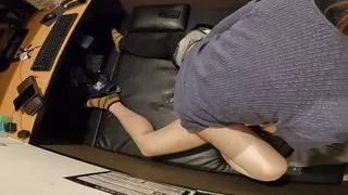 A Hentai Married Woman Who Gets Lonely At A Mankitsu While Playing With Her Smartphone And Gets A Blowjob And Has Sex At