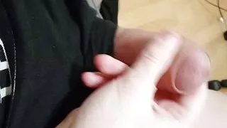 Ich bin der König beim Masturbieren meines dicken und süßen Schwanzes