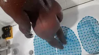 Legs Feet and Toes Bubble Booty Showering Milf Full Nude Butt Naked Street Pussy Part 2