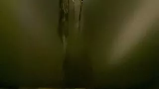 I piss in my grey leather Leggings!