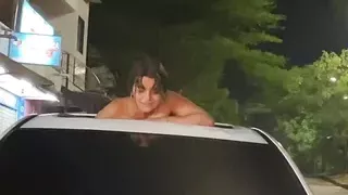 I fuck with my girlfriend inside a taxi