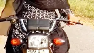 Bike pa Gai apne yar se chodwany k Leye mere yar ne bahot sakht choda