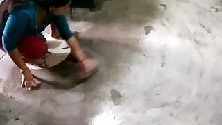 Hot Kaamwali Ki Chudai Makan Maalik K Bete Ne Ki (part 01)