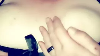 I love this milfs boobs