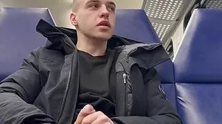 Öffentliches Cruising - Zugfahrt nach Hause