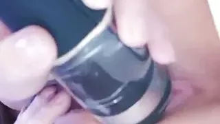 Vibrator masturbation to squirting orgasm