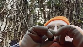 Wanking in the wood