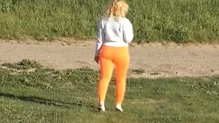 Transparent t-shirt and color leggings