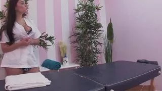 Taylor gives a massage