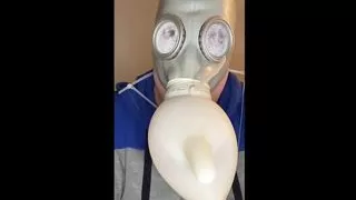 Bhdl - N.v.a. Latex Gasmask Breathplay - The Latexglo(w)ve - Part 1 - The Warmup