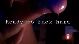Bereit, ihre enge Muschi hart zu ficken
