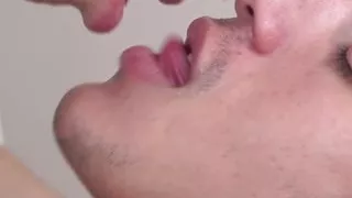 Latinos Cesar und Jean ficken Bareback