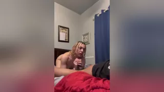 Pretty Lightskin Bitch Love To Eat This Dick Up