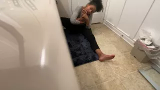 Sexy feet licking beautiful feet