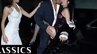 Flotter Dreier auf einem öffentlichen Parkplatz