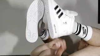 Mit Socken und Turnschuhen abhauen