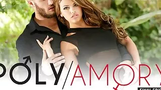 Stunning Adriana Chechik Makes Passionate Love In Hot Tub