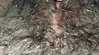 Biwi ne apne dost se chudwaya