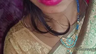 Bengali Boudi Sex Gorom Voice Chodo amake jorye jorye Sharee utaye