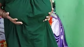 Tante, Familie, Hausfrau, Indischer Sex, Pissen, Eng