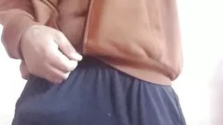 Huge cumshot by young Indian.