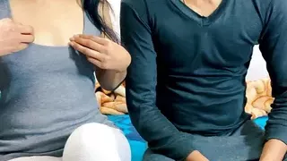 Dhokhe Baaj Patni Ne Apne Devar Se Bnati Rahi Sambhand Pati K Bahar Jane Par Hindi Desi Porn Webseries Full HD