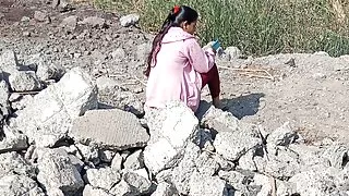 Pani Lene aai ladki ko choda