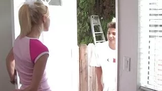 Leah Luv Has A Lot Of Girly Thoughts